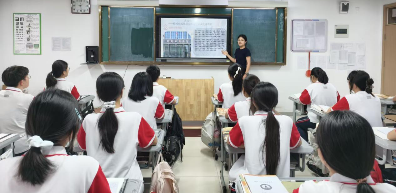 <strong>从寻访到宣讲：山东大学“廌寻红迹”实践队让革命故事走进青春课堂</strong>