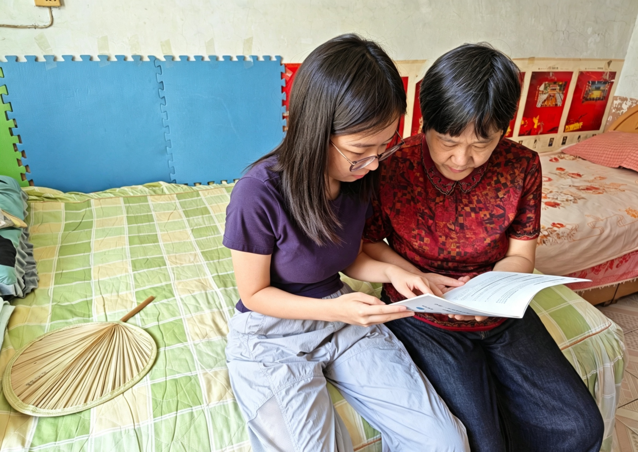 <strong>情系学子暖家访，政策宣讲助远航</strong>